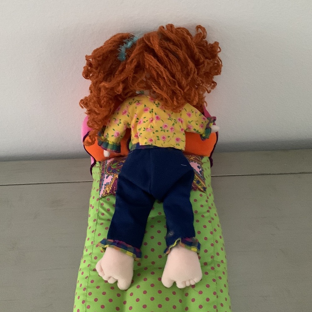 Groovy Girl - Picture 2 of 5